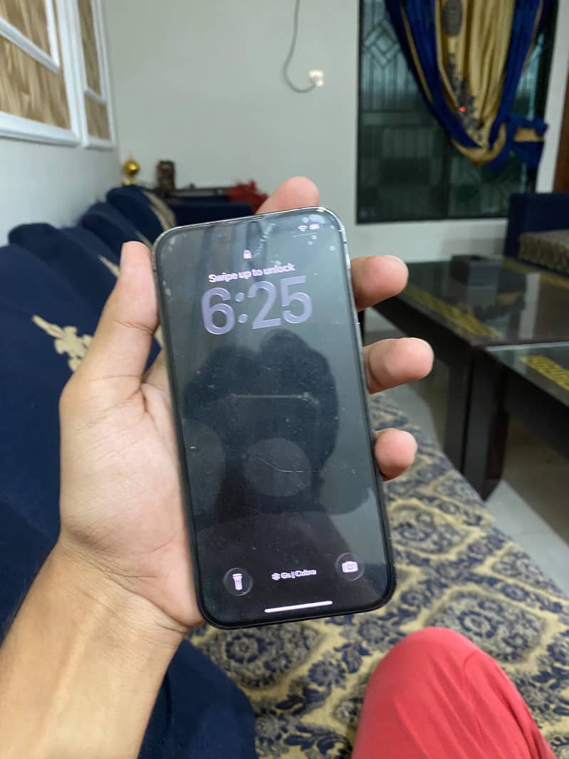 Apple iPhone 13 Pro 0