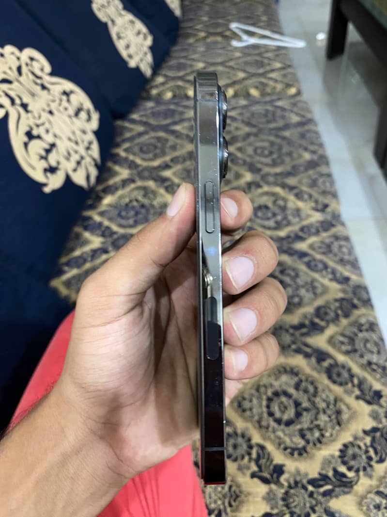 Apple iPhone 13 Pro 7
