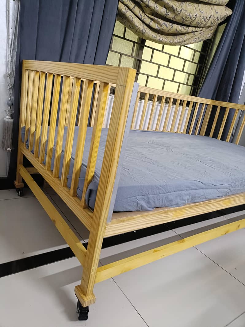 Kids Cot bed 1