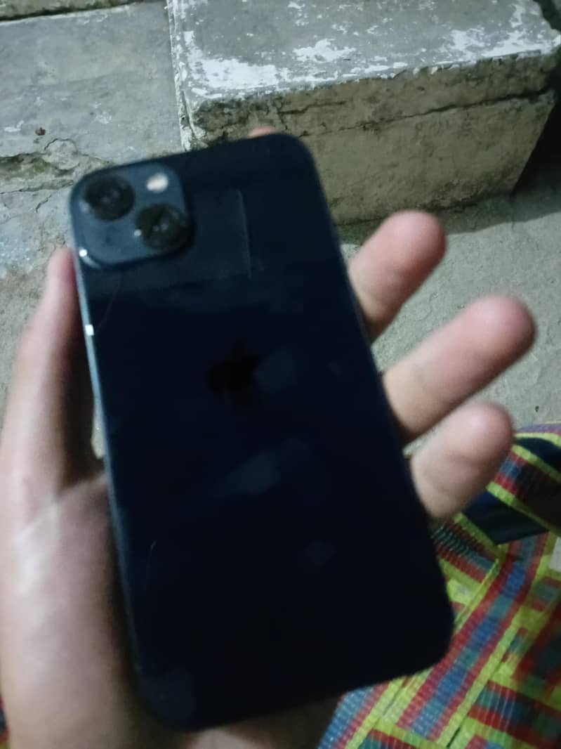 Apple iPhone 13 3