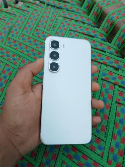 Infinix Hot 60 Pro