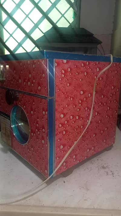 Egg Incubator