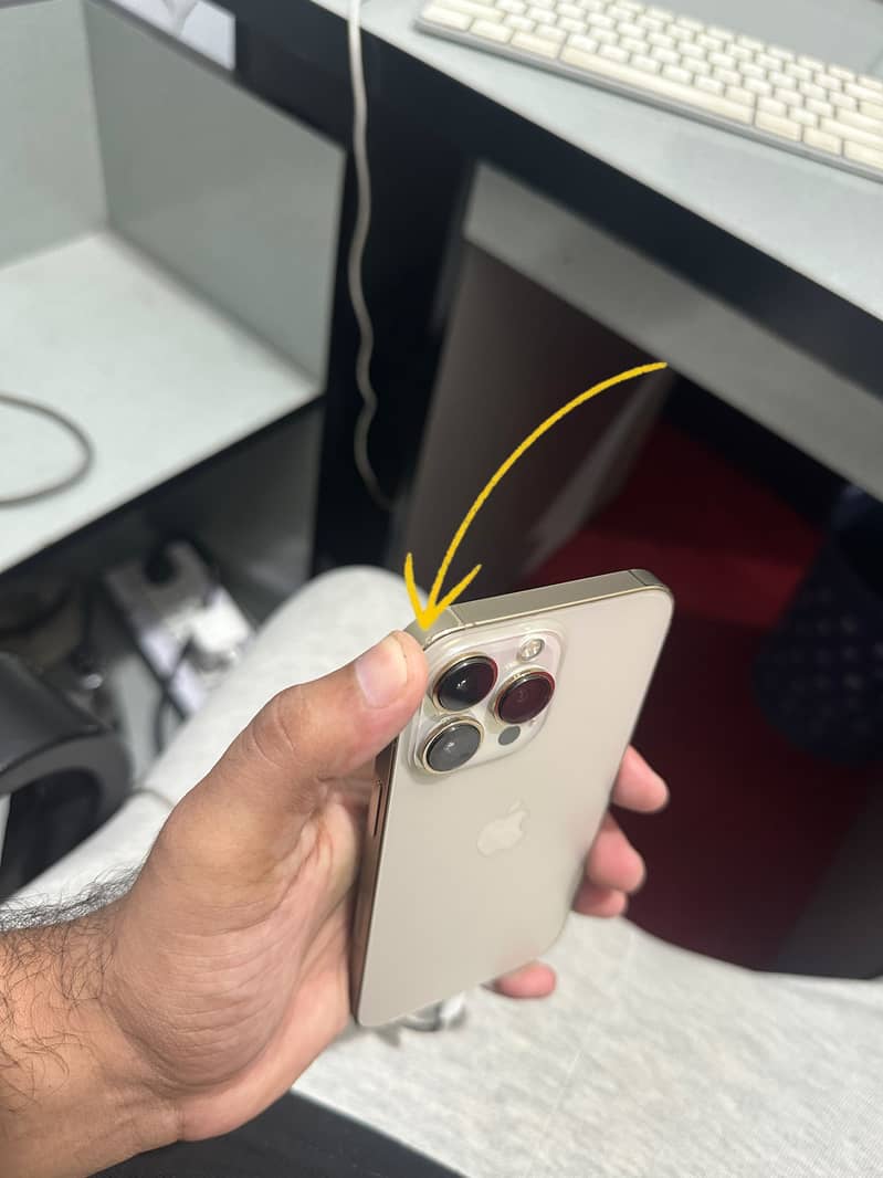 Apple iPhone 13 Pro 4