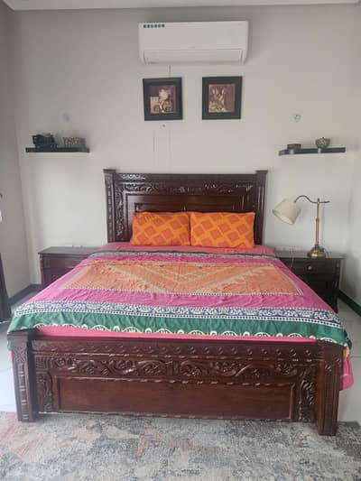Bed set with side table for sale