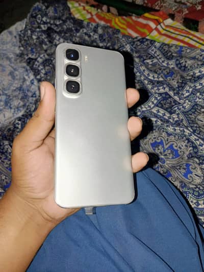 Infinix hot 60 pro plus with box and charger.