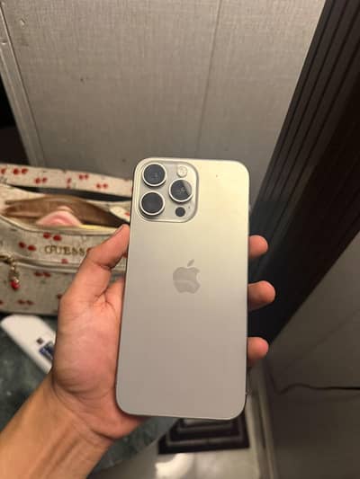Apple iPhone 15 Pro Max