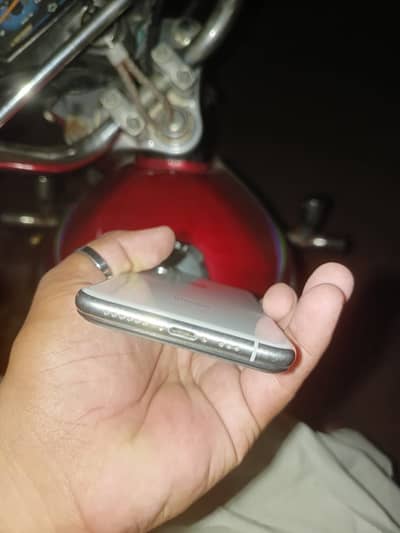 Apple iPhone XS