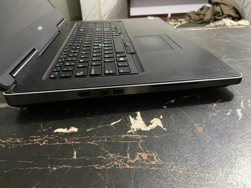 Dell precision 7710 5