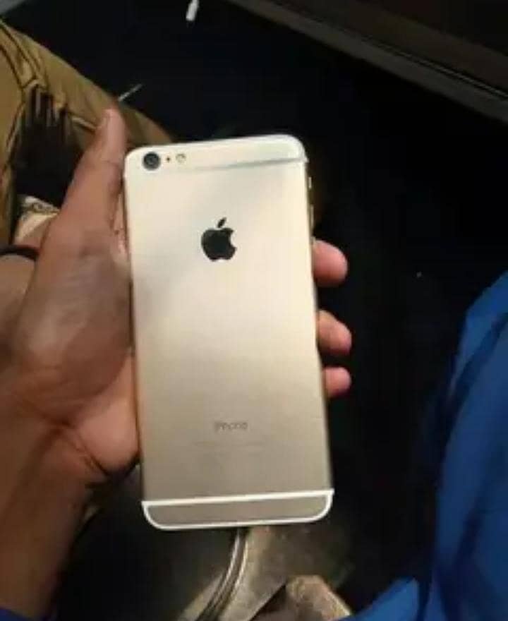 Apple iPhone 6S 1