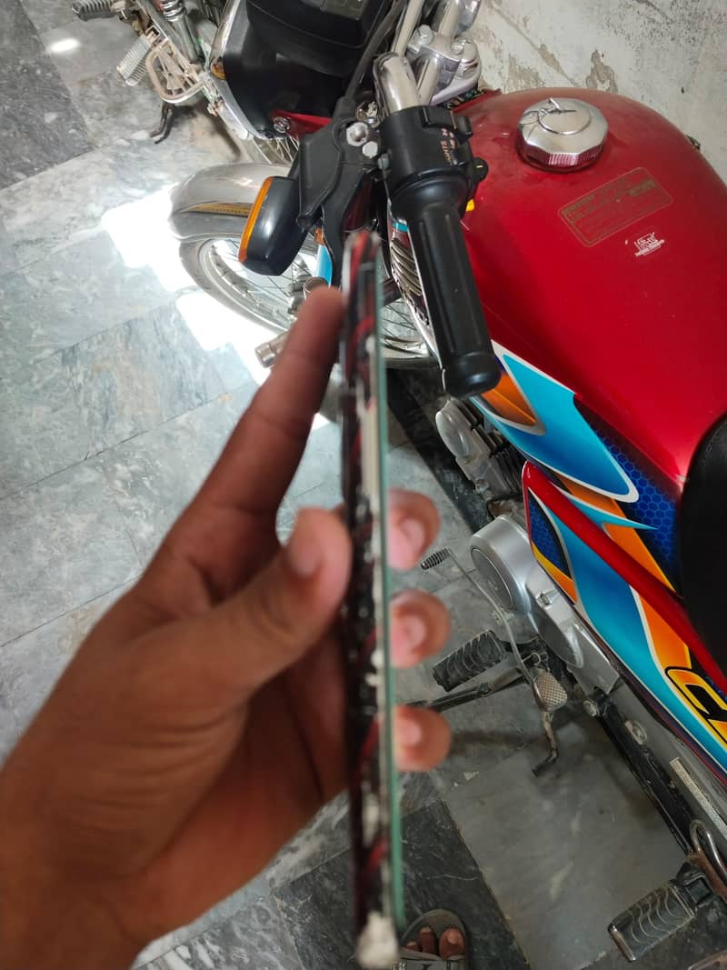 One Plus 10 Pro 1
