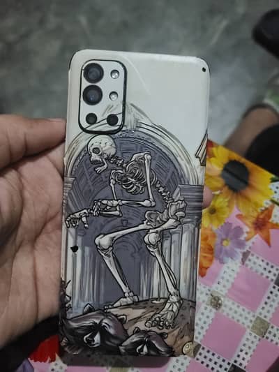 One Plus 9R