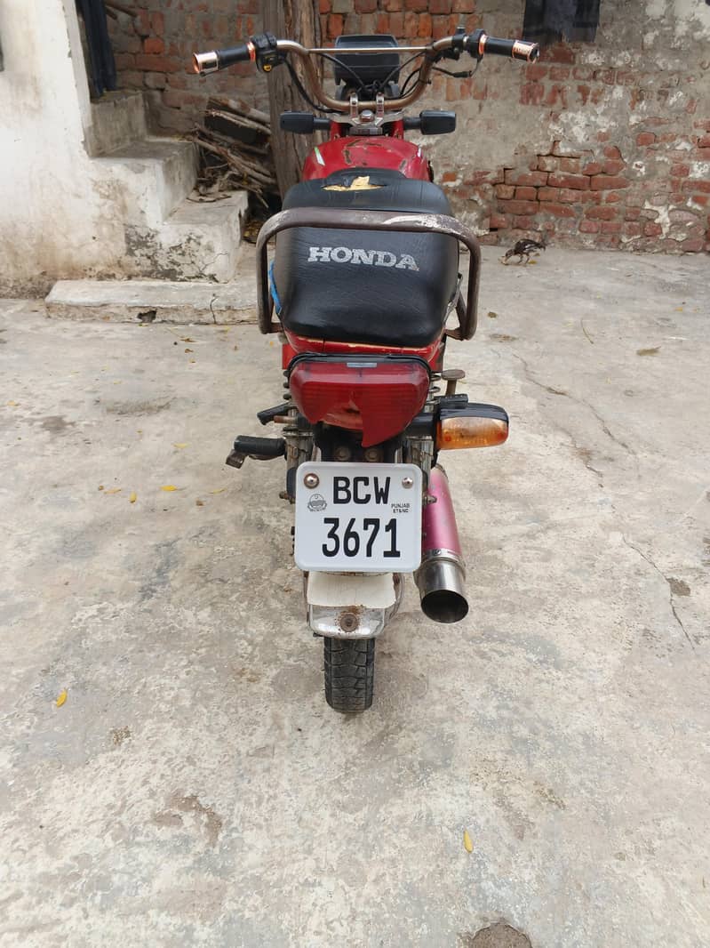 use 2016 model all ok 4