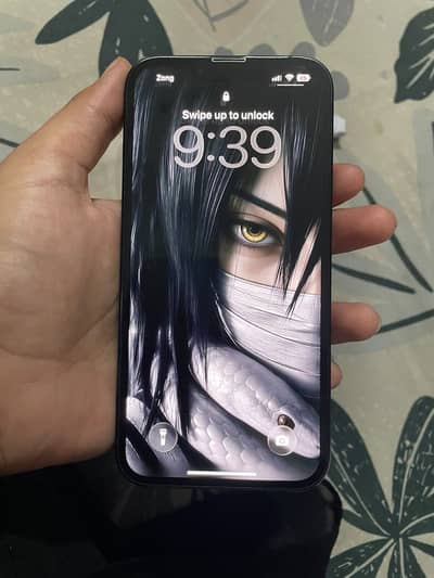 Apple iPhone 13