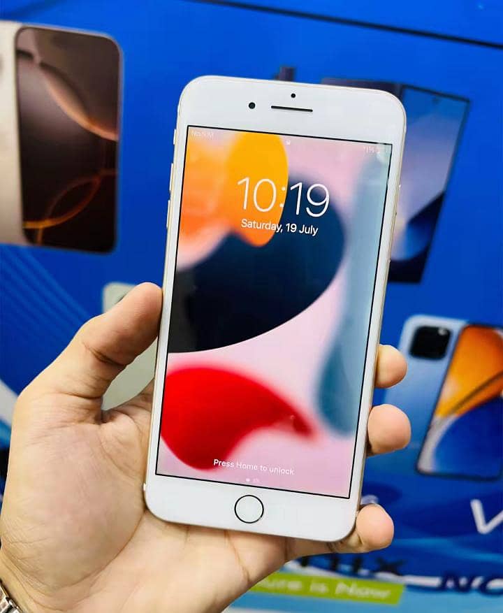 Apple iPhone 7 Plus 1
