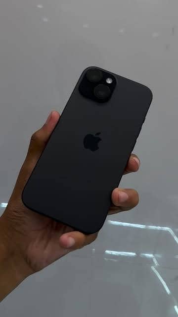 Apple iPhone 15 1