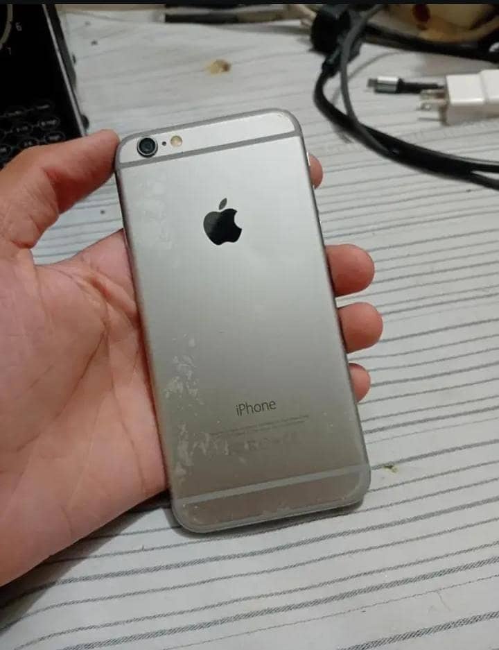 Apple iPhone 6 0