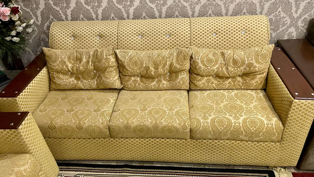 3,2,1 seater Sofa 4