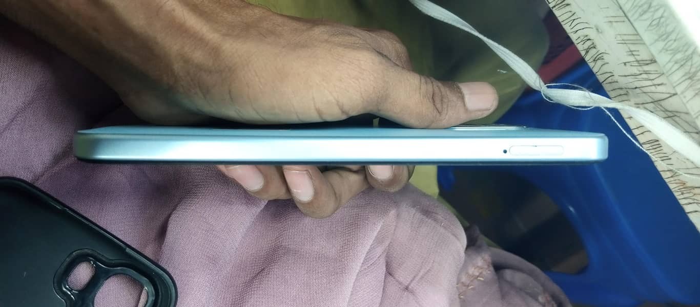 OPPO A6 1