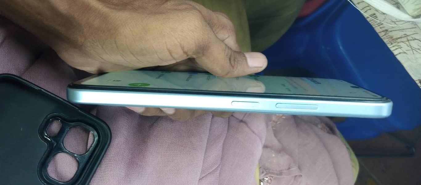 OPPO A6 2