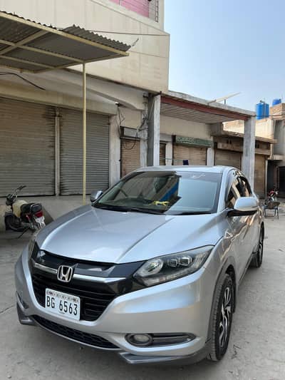 Honda Vezel 2014 Hybrid Z full option