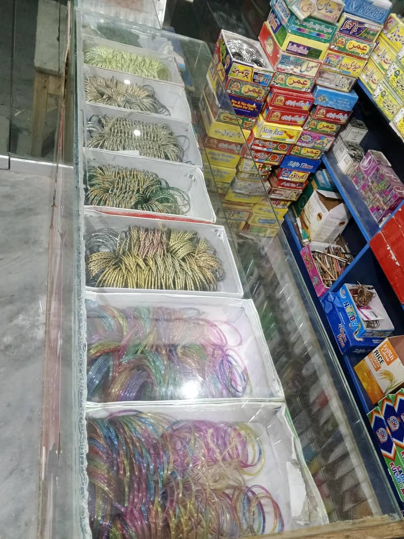 cosmetics and Bangles 5