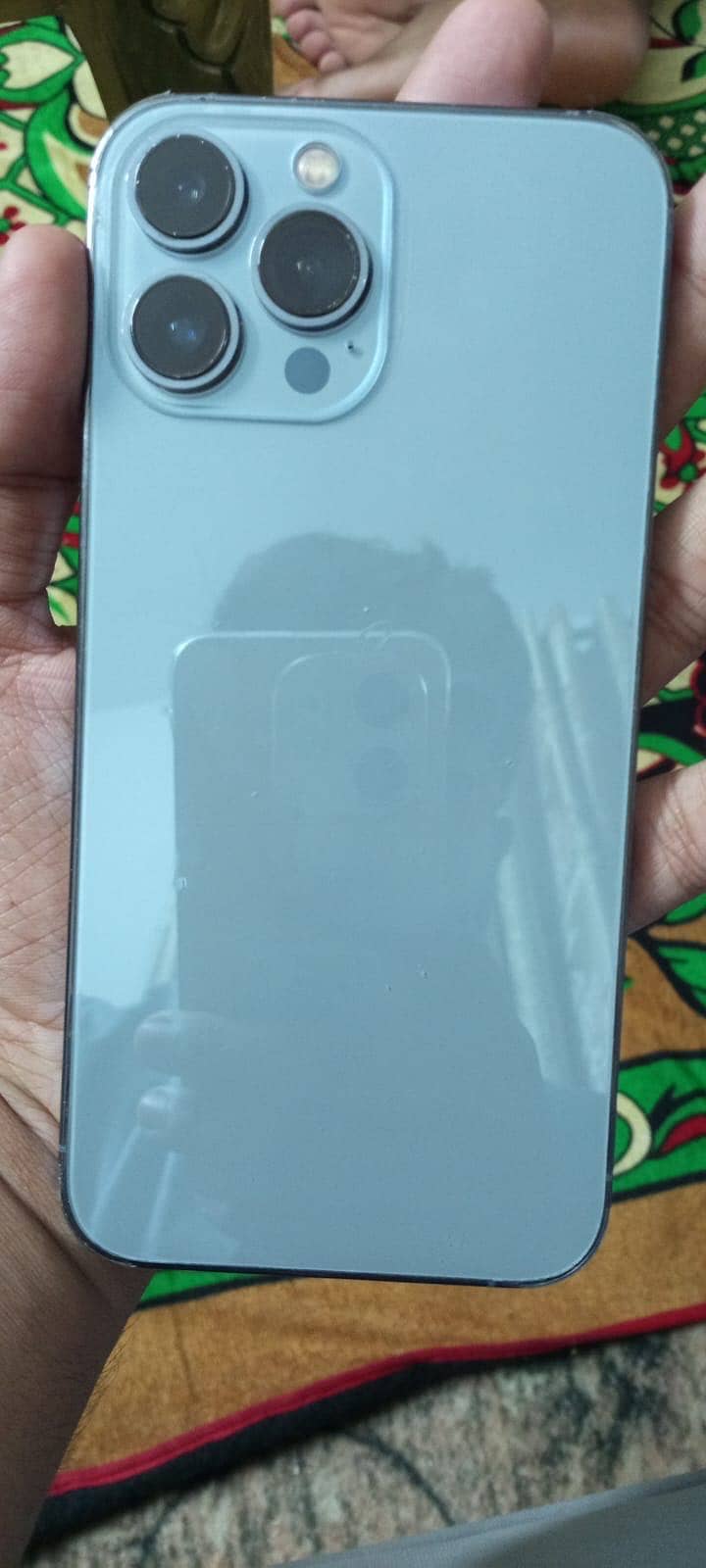Apple iPhone 13 Pro Max 1