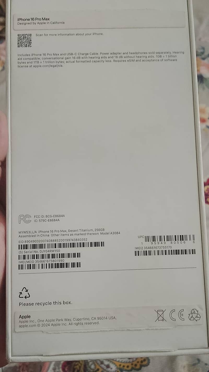 Apple iPhone 16 Pro Max 1