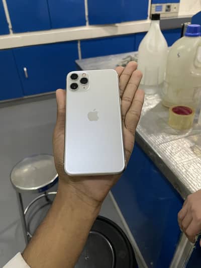 Apple iPhone 11 Pro dual pta  box sat