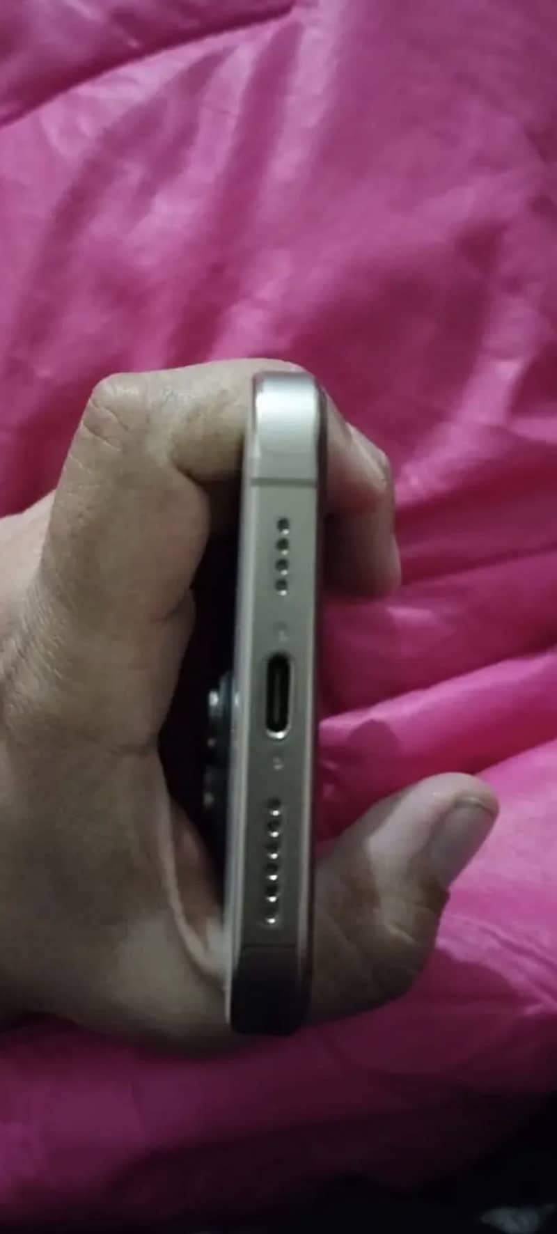Apple iPhone 16 Pro Max 5