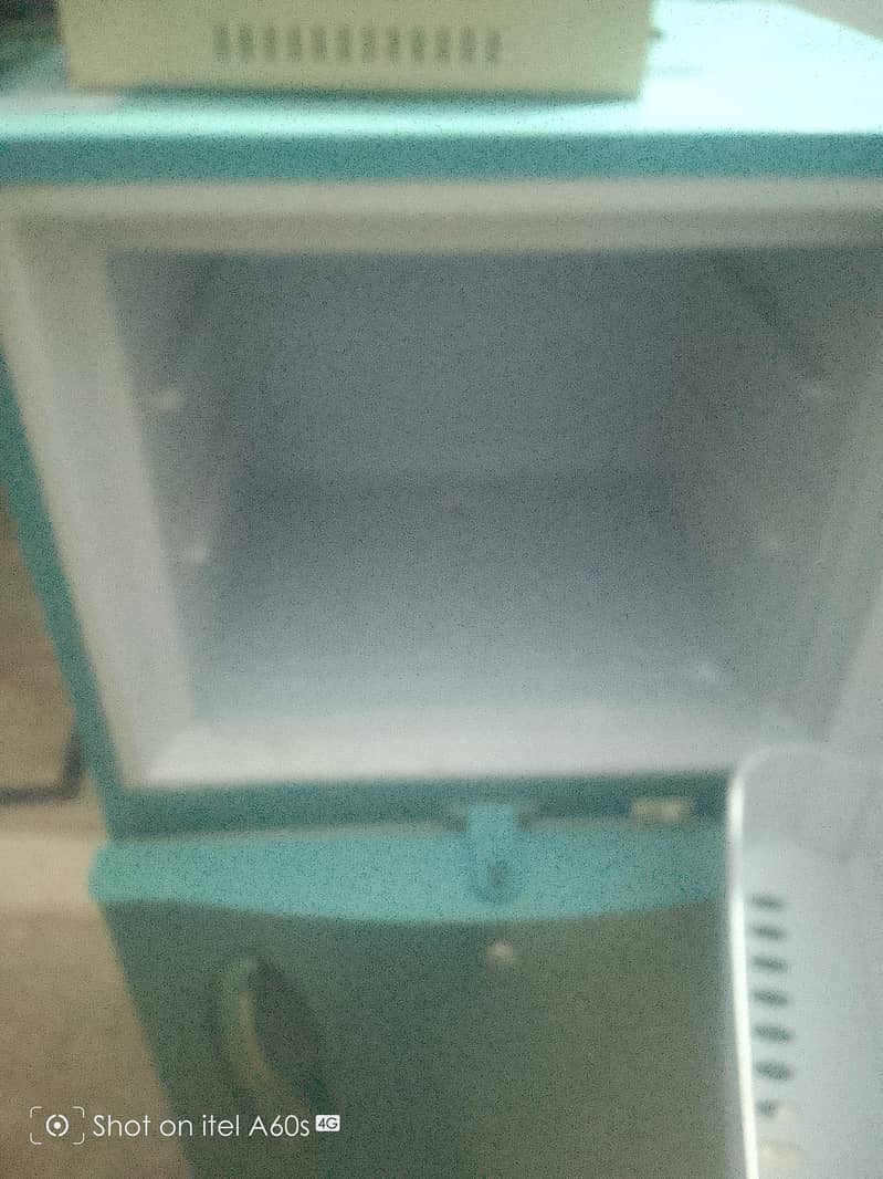 fridge 1
