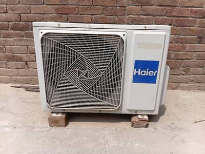 hair 1.5 ton ac