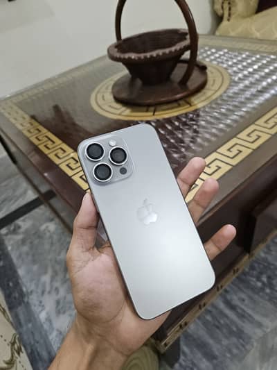 Apple iPhone 15 Pro Max