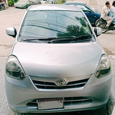 Daihatsu Mira 2012