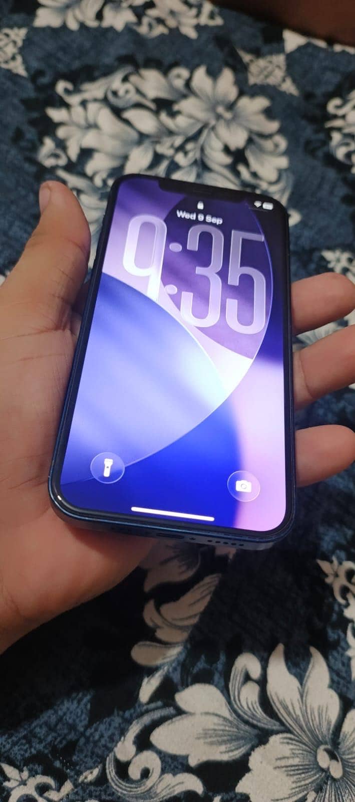 Apple iPhone 12 5