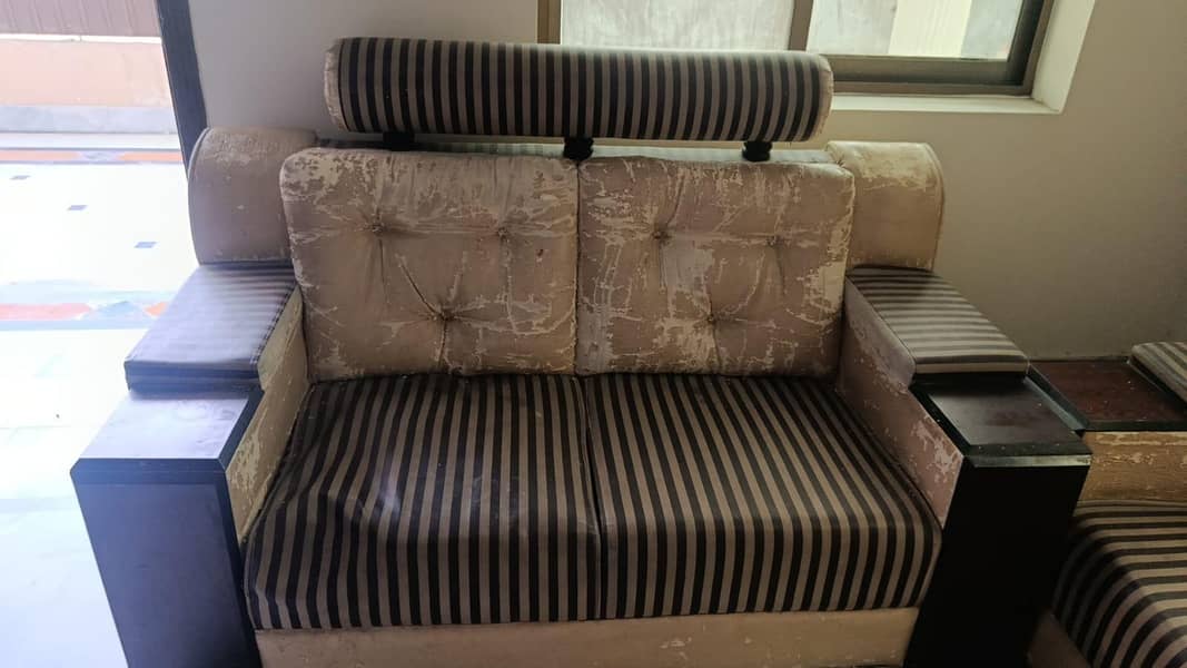 cheniote original sofa 1