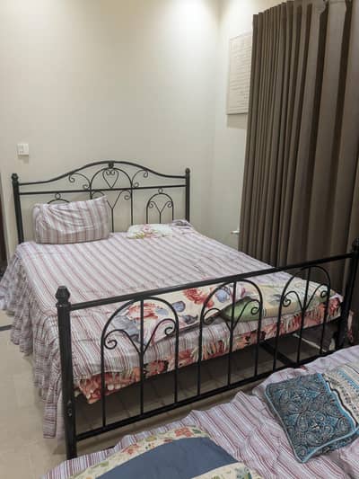 iron bed set for sale