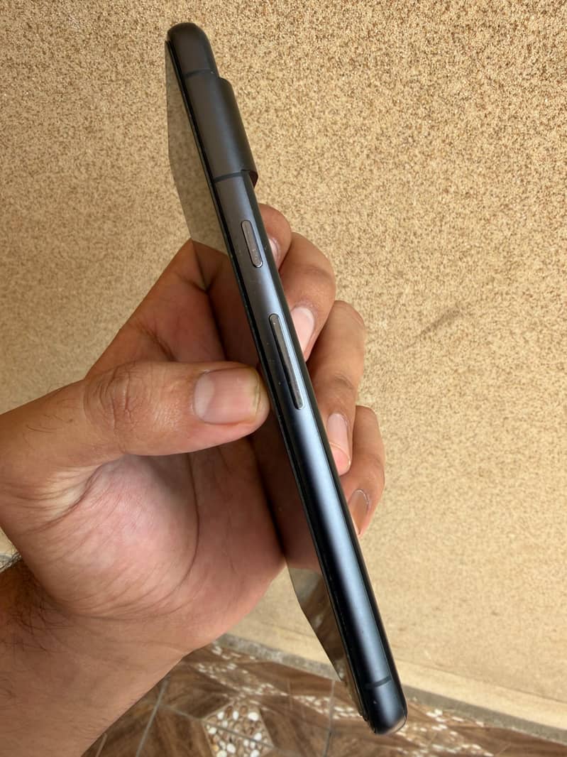 Google Pixel 7 4