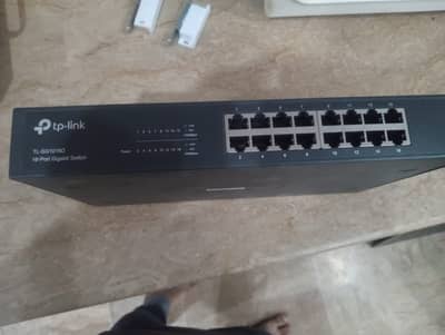 24 Port Switcher TP link
