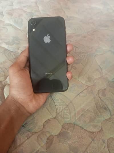 Apple iPhone XR