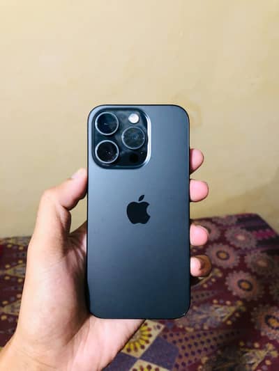 Apple iPhone 15 Pro