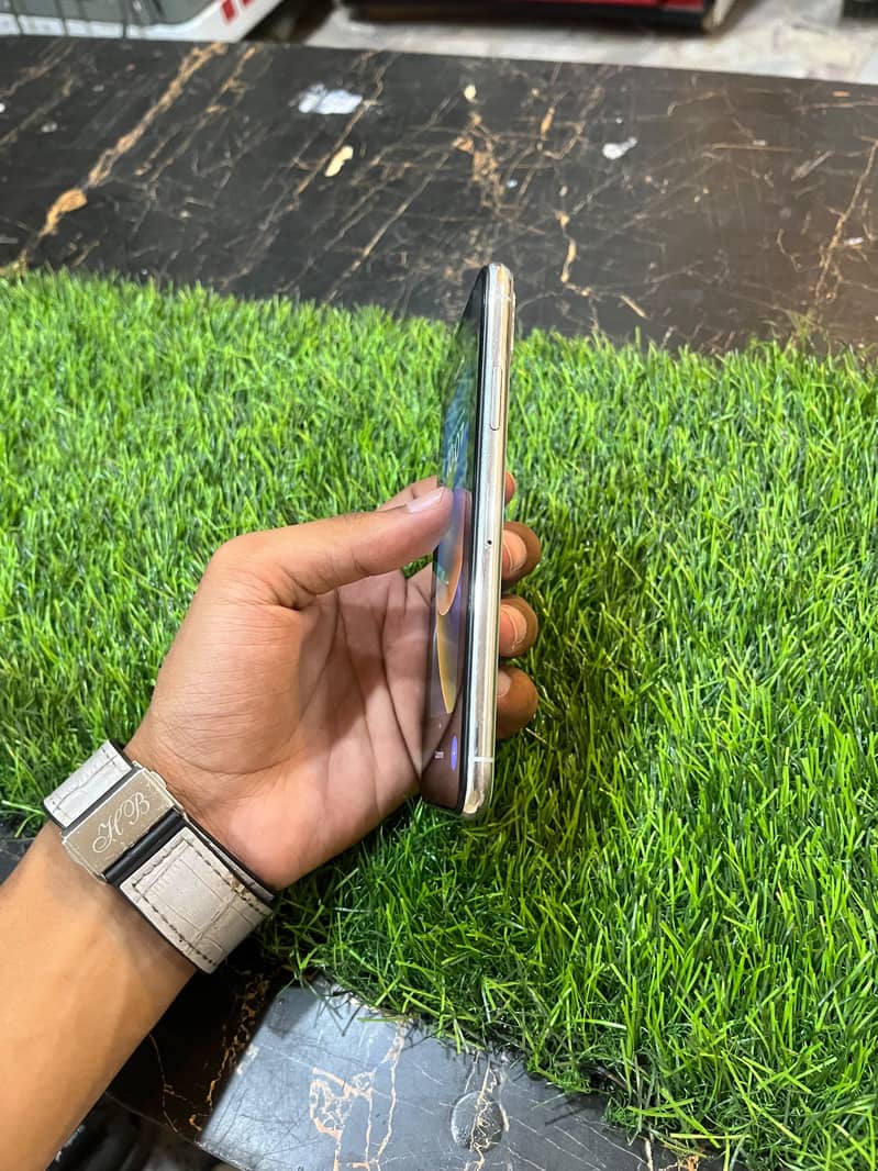 iphone X 3