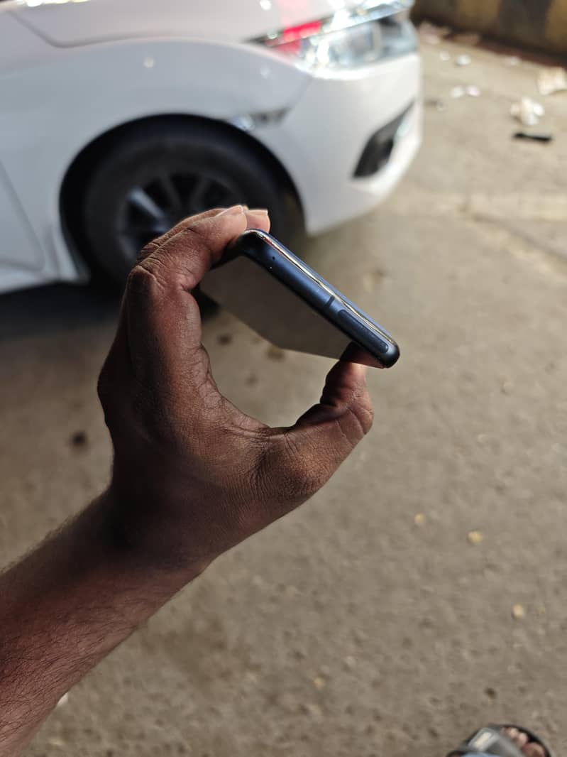 Google Pixel 8 approved 5
