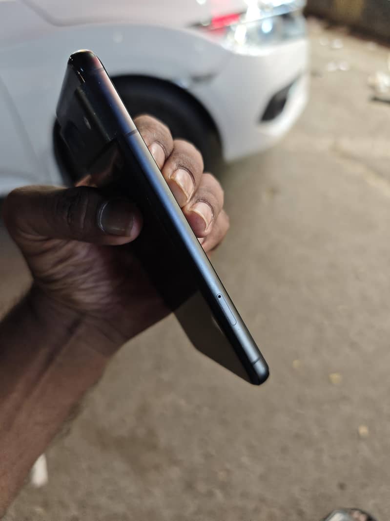 Google Pixel 8 approved 7