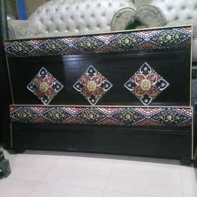 4pcs double bed without side tables