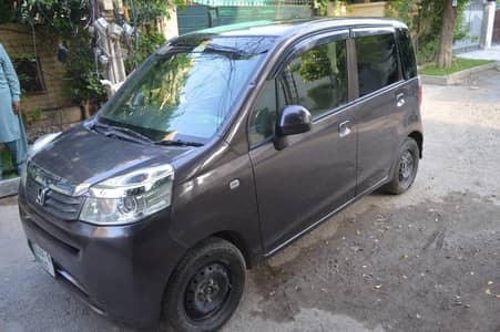 Honda Life Car