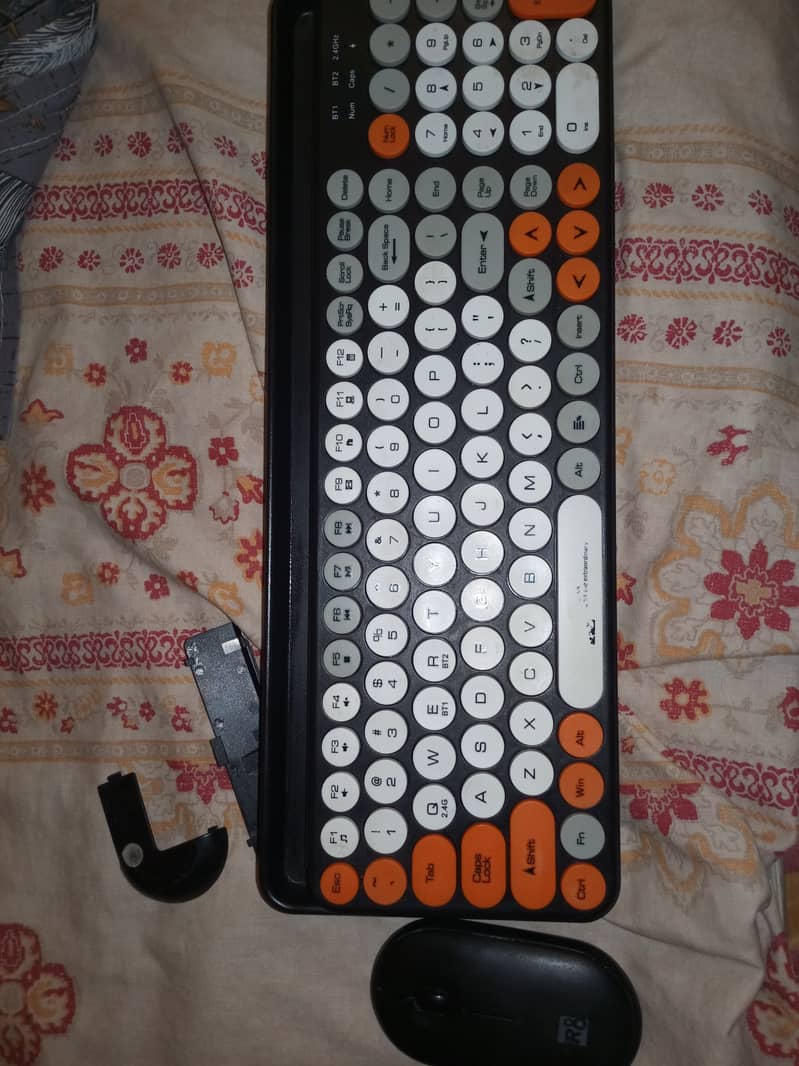 Select R8 Wireless Keyboard Mouse Set 1