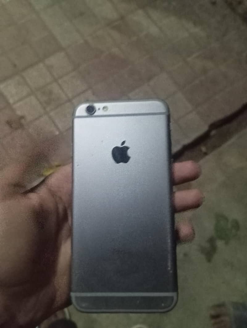 Apple iPhone 6S 1