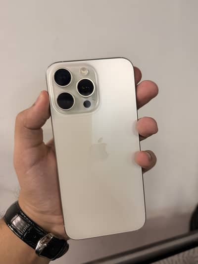 Apple iPhone 15 Pro Max