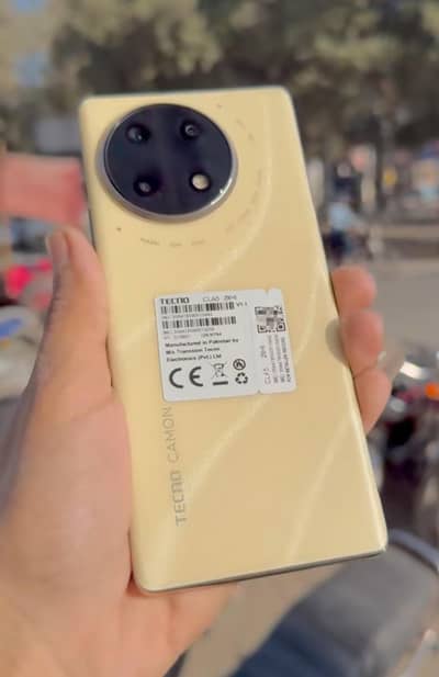 Tecno CAMON 30S