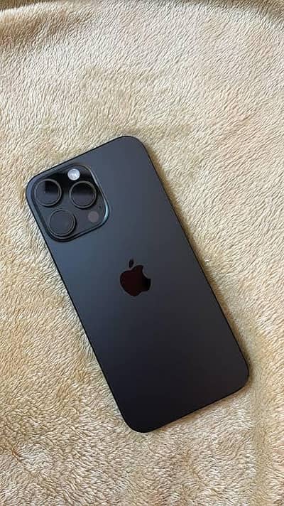 Apple iPhone 16 Pro Max